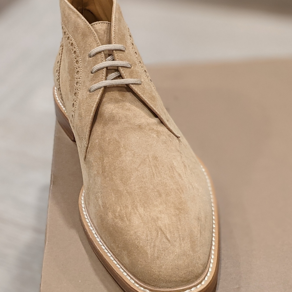 Mens Burberry "Barry" Brogue Suede Chukka Boots Tan - Picture 2 of 7
